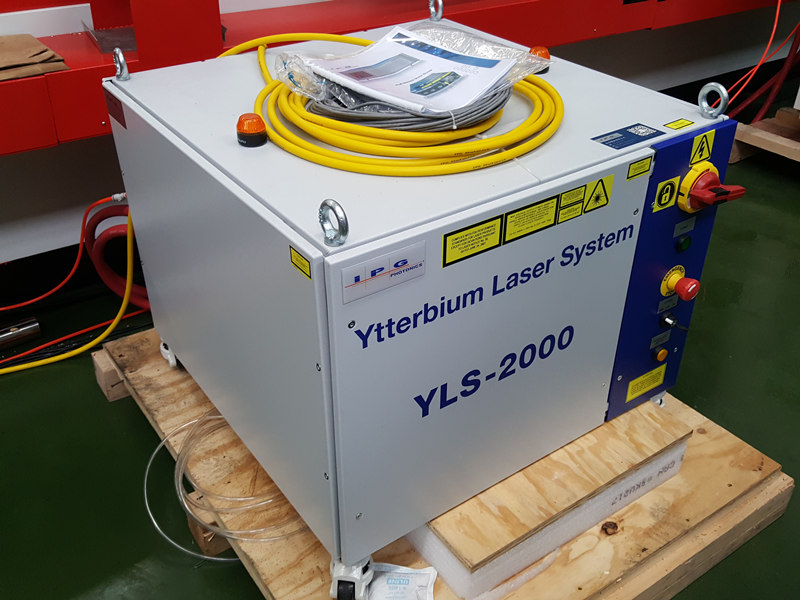 Laserski IPG YLS-2000 vatni laserski izvor za 2kw laserski rezač